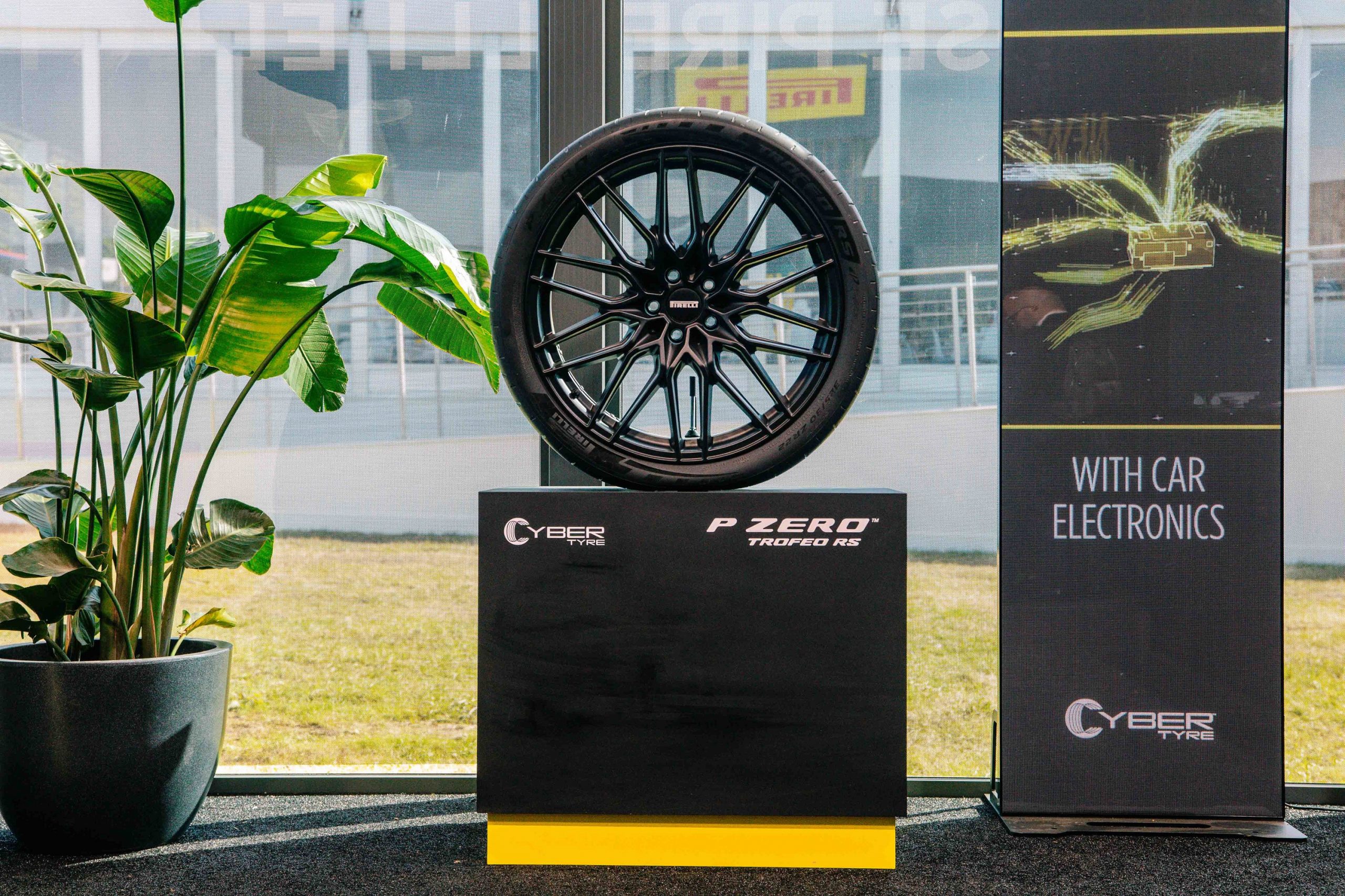 Pirelli Cyber Tyre – Nicht nur für Hypercars